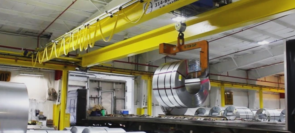 Industrial scale calibration process to ensure accurate shipping weights and avoid extra fees