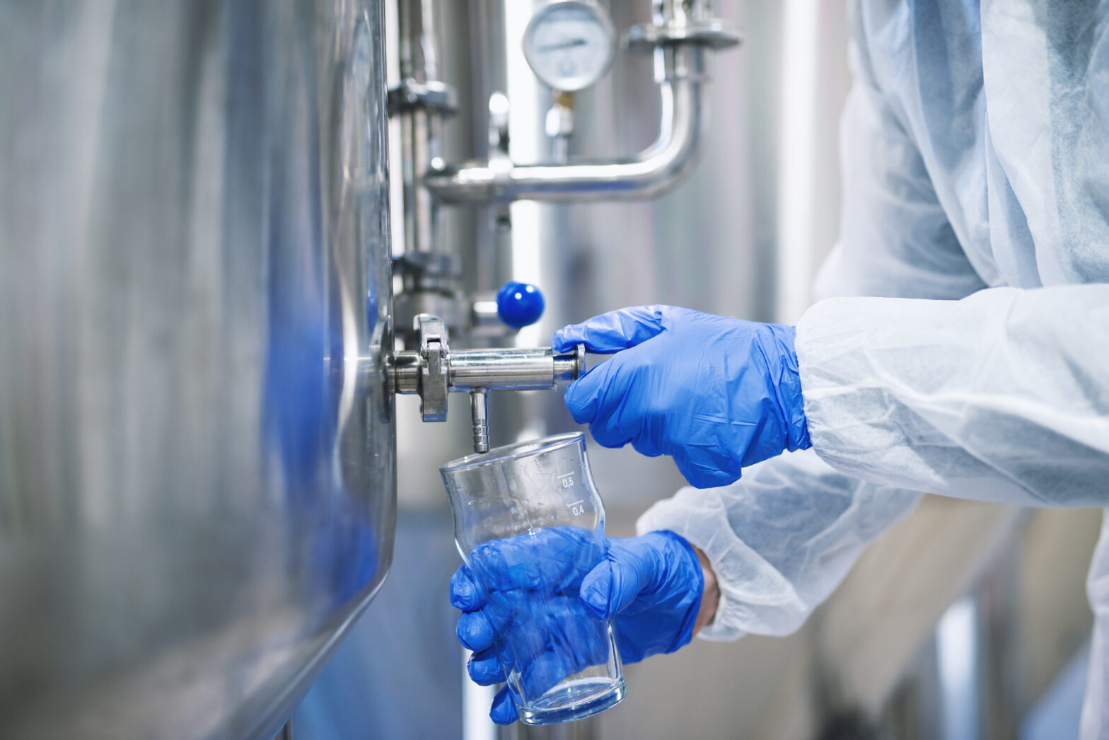 Industrial Scale Inc. | How Industrial Weighing Systems Help Manage Water Treatment Chemicals
